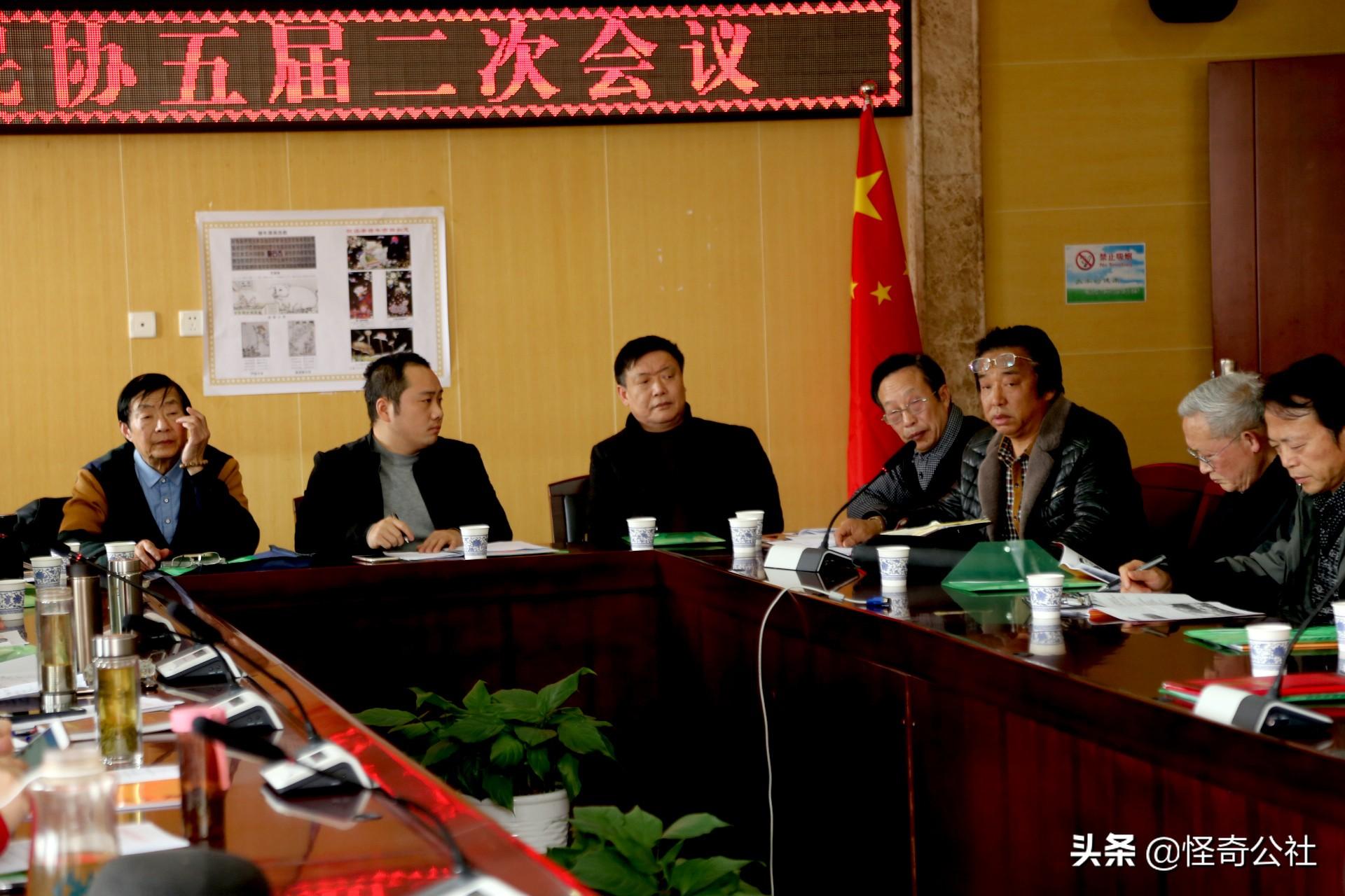 谜语大全及答案全集，探索智慧与乐趣的宝库之旅！