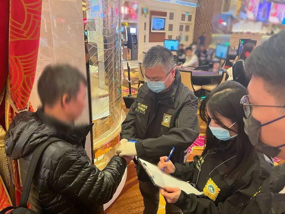探索最新一期澳门的精彩瞬间—揭开中彩的神秘面纱。2024新澳门开奖结果出来