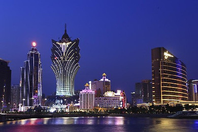 探索澳门的全新视角 最准的秘密武器在手，开启您的精彩之旅!澳门资料大全+正版资料今天的