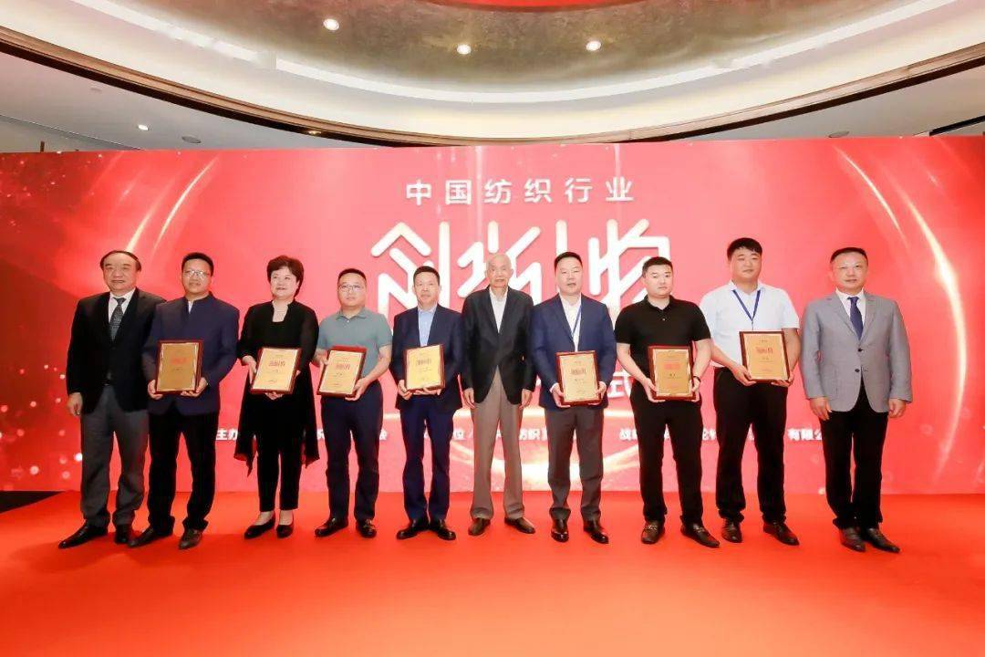新澳今晚上9点30开奖结果揭晓，期待与您共赏好运时刻！今晚的精彩瞬间不容错过。新澳今晚上9点30开奖结果是什么呢