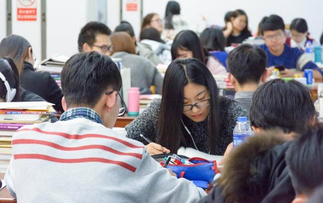 成人大学—开启终身学习的旅程成人大学报考需要什么条件
