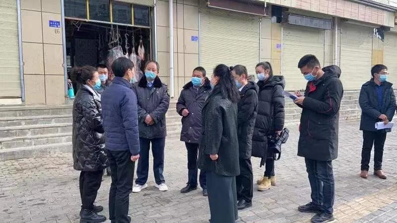 餐饮店诚招英才，共筑美食梦想—招聘信息公告发布！餐饮店招工招聘信息怎么写