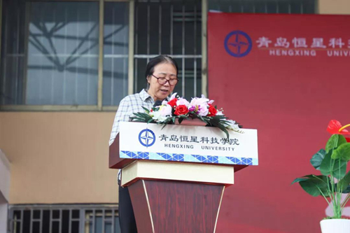 20XX应届生最新招聘，求职之路的机遇与挑战应届毕业生最新招聘